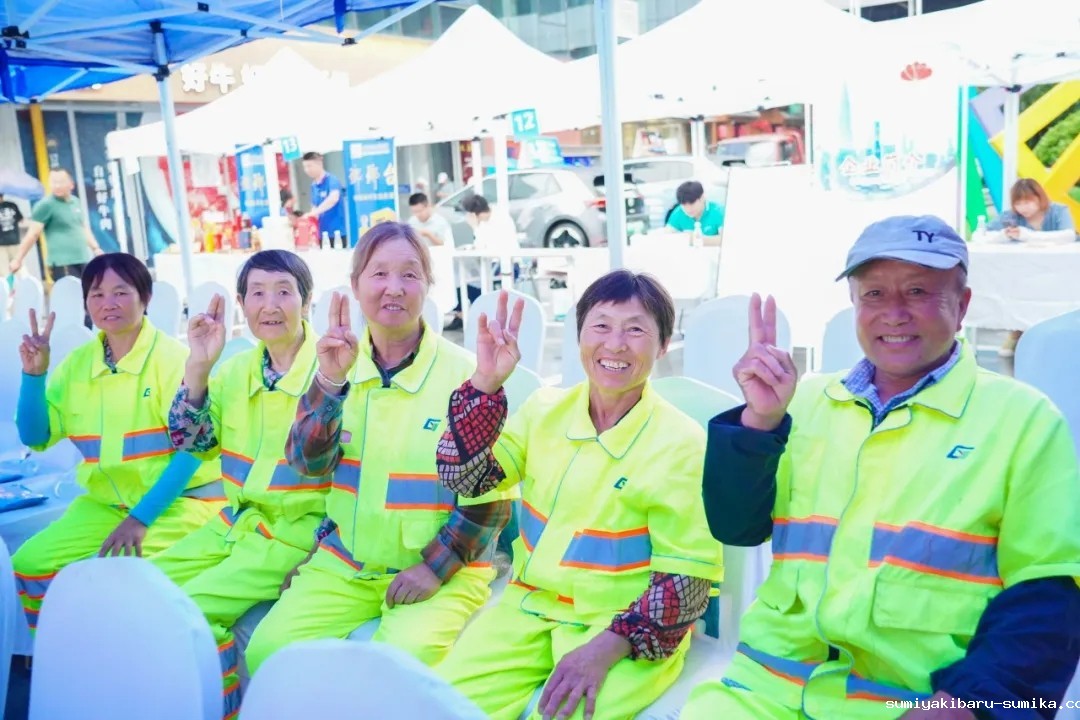 西海岸新区市民“一家亲”小程序3.0版发布仪式在瑞源繁花里街区成功举办 西海岸新区市民“一家亲”小程序3.0版发布仪式在瑞源繁花里街区成功举办